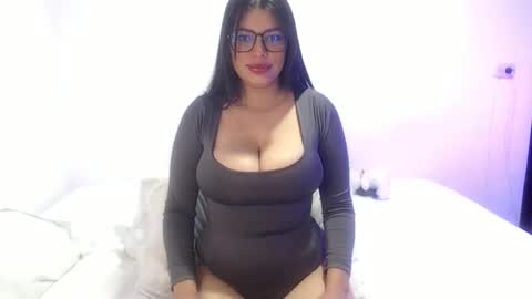 Snapshot of imsweetlips chatting on October 23, 7:26 pm imsweetlips online show from October 23, 7:26 pm