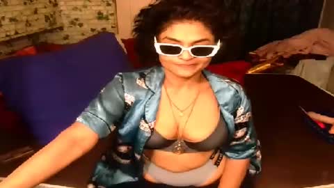 indian_blaze00 online show from December 15, 5:20 pm