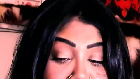 Bella Ambrosia online show from November 22, 11:24 pm