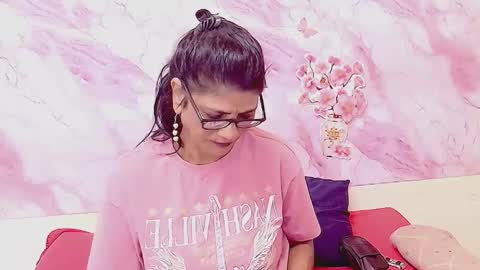 Femiez online show from February 9, 5:33 am