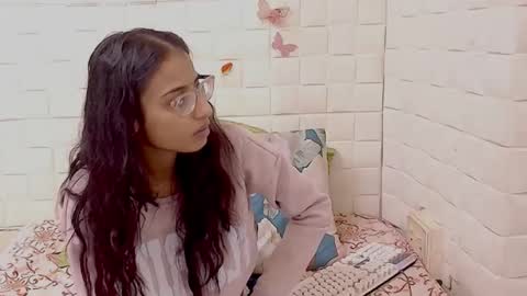 nala online show from March 3, 7:37 am