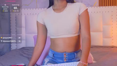 LITTLE AINHOA  online show from March 17, 7:41 pm