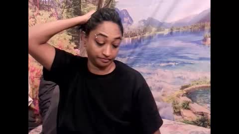 indianspice4u69 online show from November 28, 11:06 am