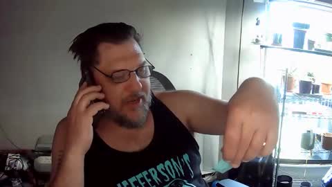 BroLOU online show from May 4, 6:36 pm