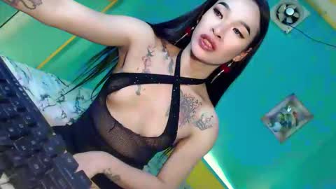 Mae online show from April 30, 2:16 am