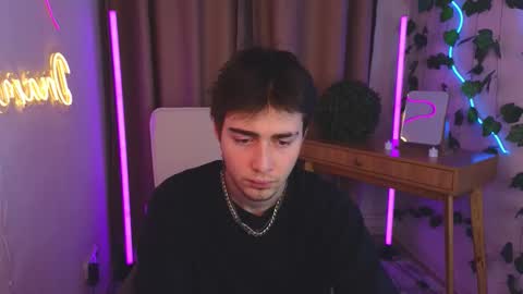 Jack online show from February 25, 4:10 pm