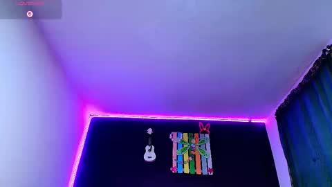 Ingrid Zese online show from February 10, 9:40 pm