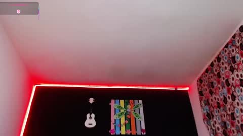 Snapshot of ingrid_zese chatting on October 23, 9:15 pm Ingrid Zese online show from October 23, 9:15 pm