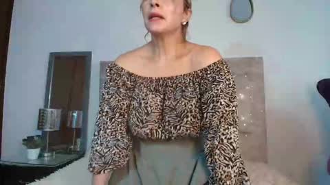            online show from February 4, 2:54 pm