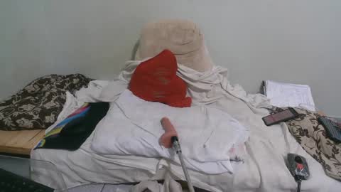 Snapshot of ink_brunette chatting on January 19, 11:32 pm ink brunette online show from January 19, 11:32 pm