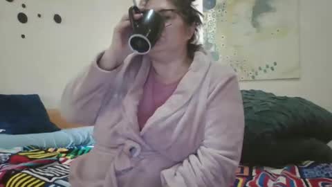 inna46_ online show from February 18, 9:09 am