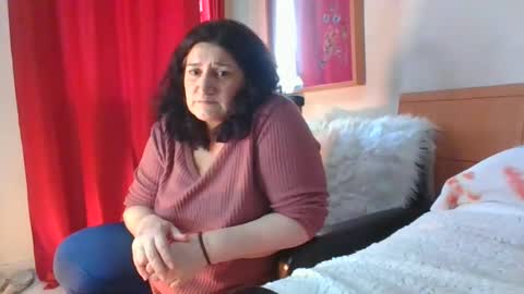 Snapshot of inna46_ chatting on December 3, 1:06 pm inna46_ online show from December 3, 1:06 pm