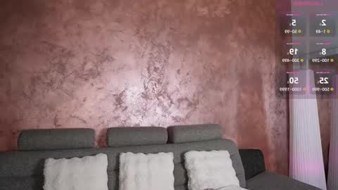 InnesTaylor online show from November 5, 8:16 am