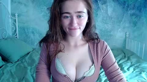 Lina online show from May 15, 2:31 am