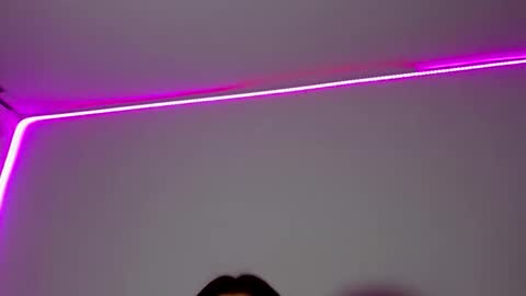 Abril online show from November 19, 10:19 pm