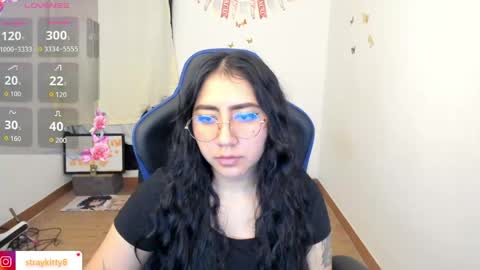 Luna        online show from April 16, 8:47 am