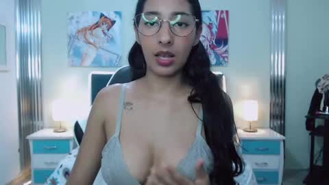 Luna moon online show from April 18, 6:15 am