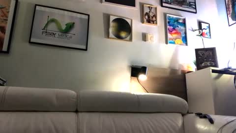 Snapshot of insaneman0502 chatting on December 28, 6:18 pm insaneman0502 online show from December 28, 6:18 pm