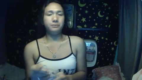 MAXINE online show from March 3, 2:17 pm