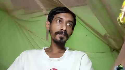 interne8famous online show from November 3, 4:52 pm