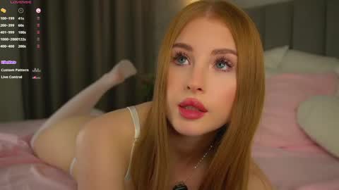 Ellie online show from April 3, 2:07 am