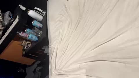 inyourbodyiam online show from January 1, 6:05 am