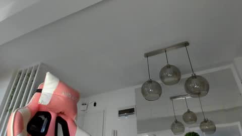 Ir s room online show from September 14, 4:37 am