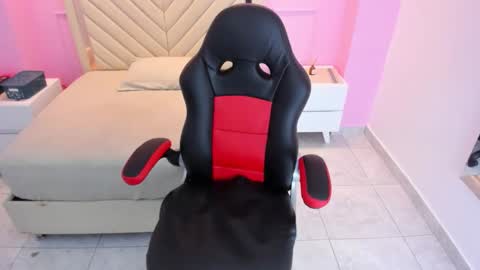 irina_palvin online show from March 5, 12:36 pm