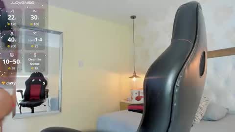 Iris  online show from January 15, 7:55 pm