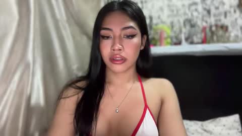 iriss_fox online show from December 4, 10:31 pm