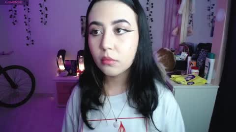 Iris  online show from January 14, 5:26 am