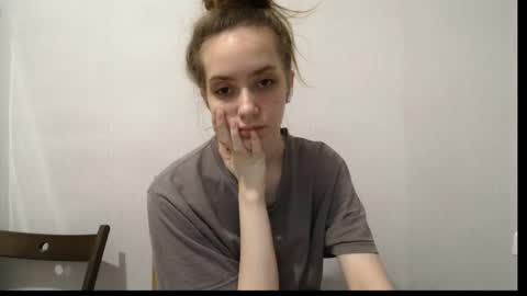 irma_b2004 online show from May 24, 8:59 pm