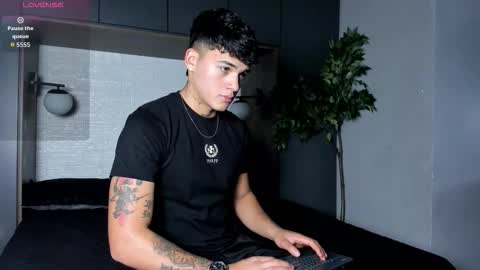 Iron Tous online show from January 31, 8:39 pm