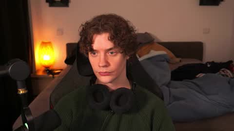 Sam online show from February 26, 9:40 pm