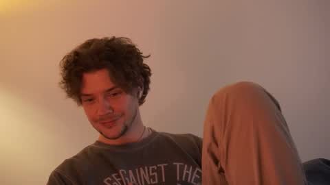 Sam online show from November 26, 10:17 pm