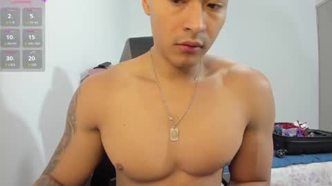WILL ANDREW online show from May 21, 9:38 am