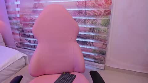    online show from September 16, 11:34 am