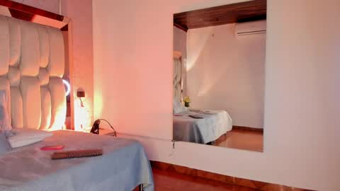 Isa  online show from April 9, 4:27 am