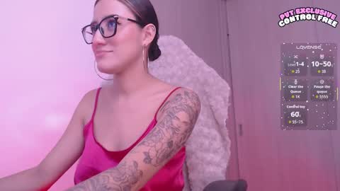 I S A B E LL A3 online show from November 27, 8:38 pm