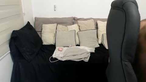 Isaac carter online show from March 27, 3:01 am