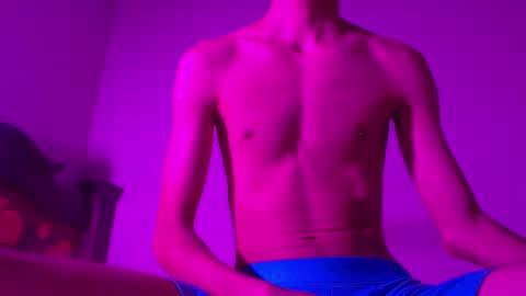 isaac online show from February 12, 4:33 am