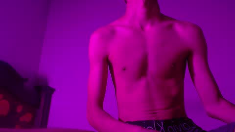 isaac online show from February 11, 4:22 am