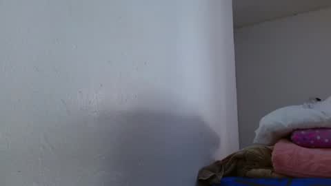 isabel online show from April 7, 3:25 pm