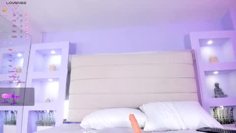 Isa online show from September 16, 3:53 am