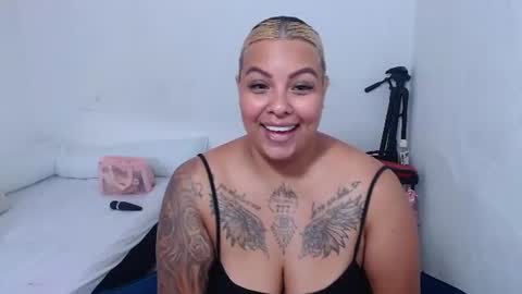  estefania online show from June 26, 1:49 pm
