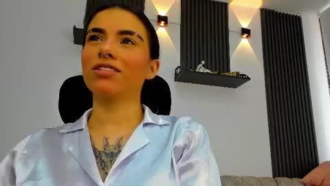 ISABELLA online show from July 14, 6:57 pm