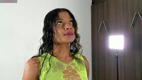 Isabella online show from April 26, 11:35 pm