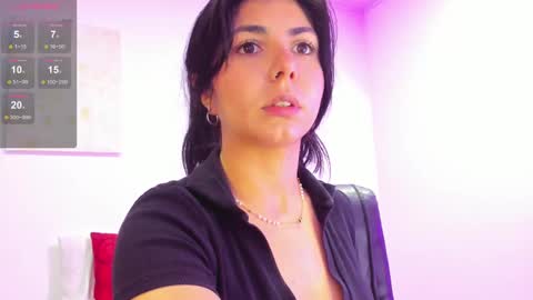 Snapshot of isabellagh1 chatting on March 4, 5:03 pm Instagram soybella01 online show from March 4, 5:03 pm