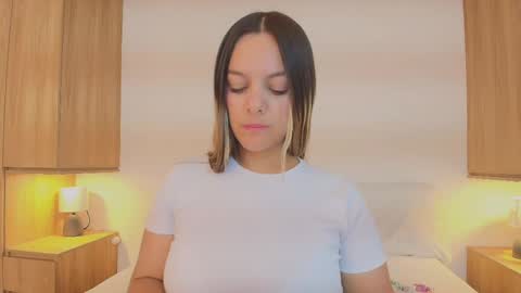 Isabella  online show from September 12, 5:04 pm