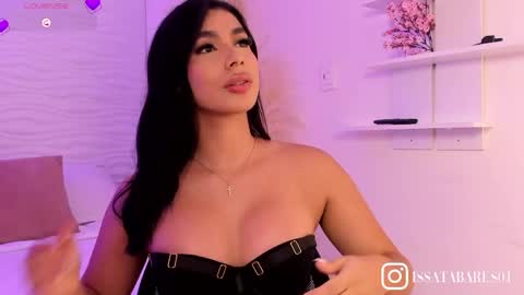 Isa online show from June 2, 11:51 pm